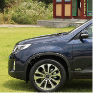Крыло переднее левое в цвет кузова Kia Sorento 2 (2009-2012)